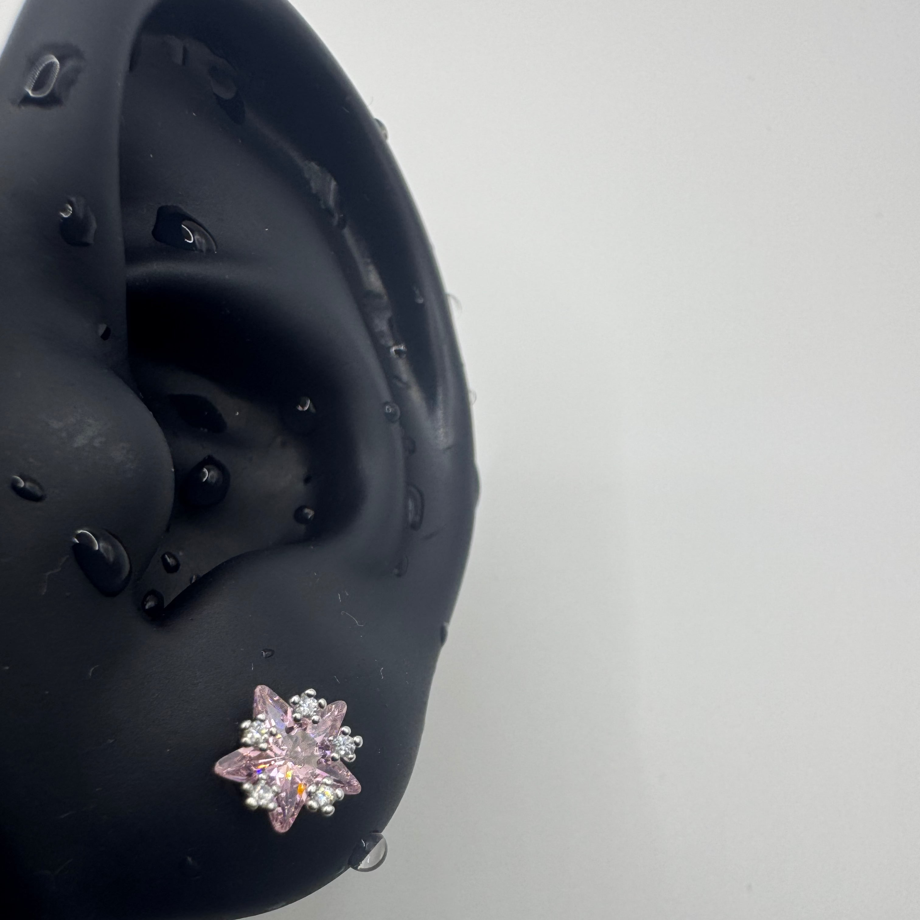 Roséra Crystal Rose Earrings