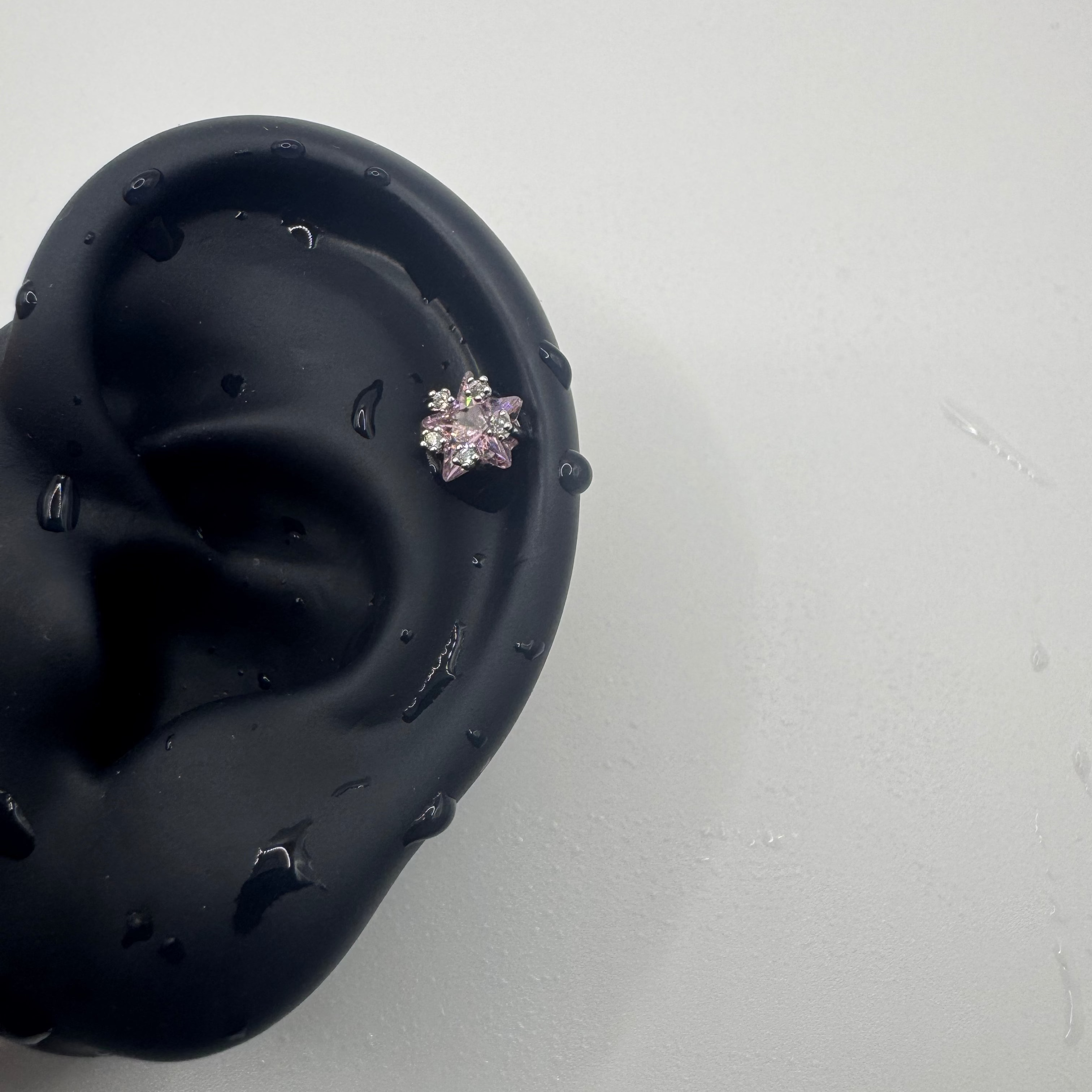 Roséra Crystal Rose Earrings