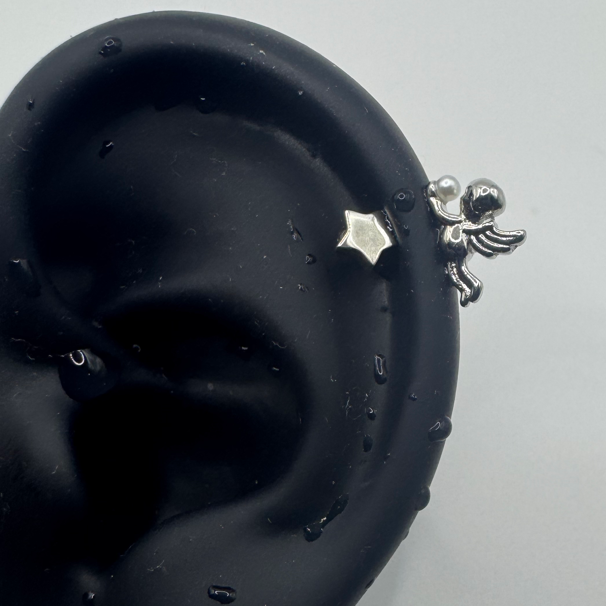 Angel Pearl Star Helix Earring