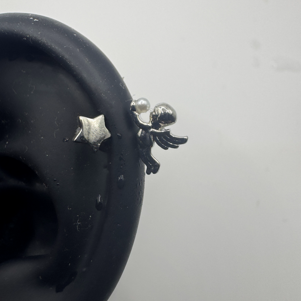 Angel Pearl Star Helix Earring