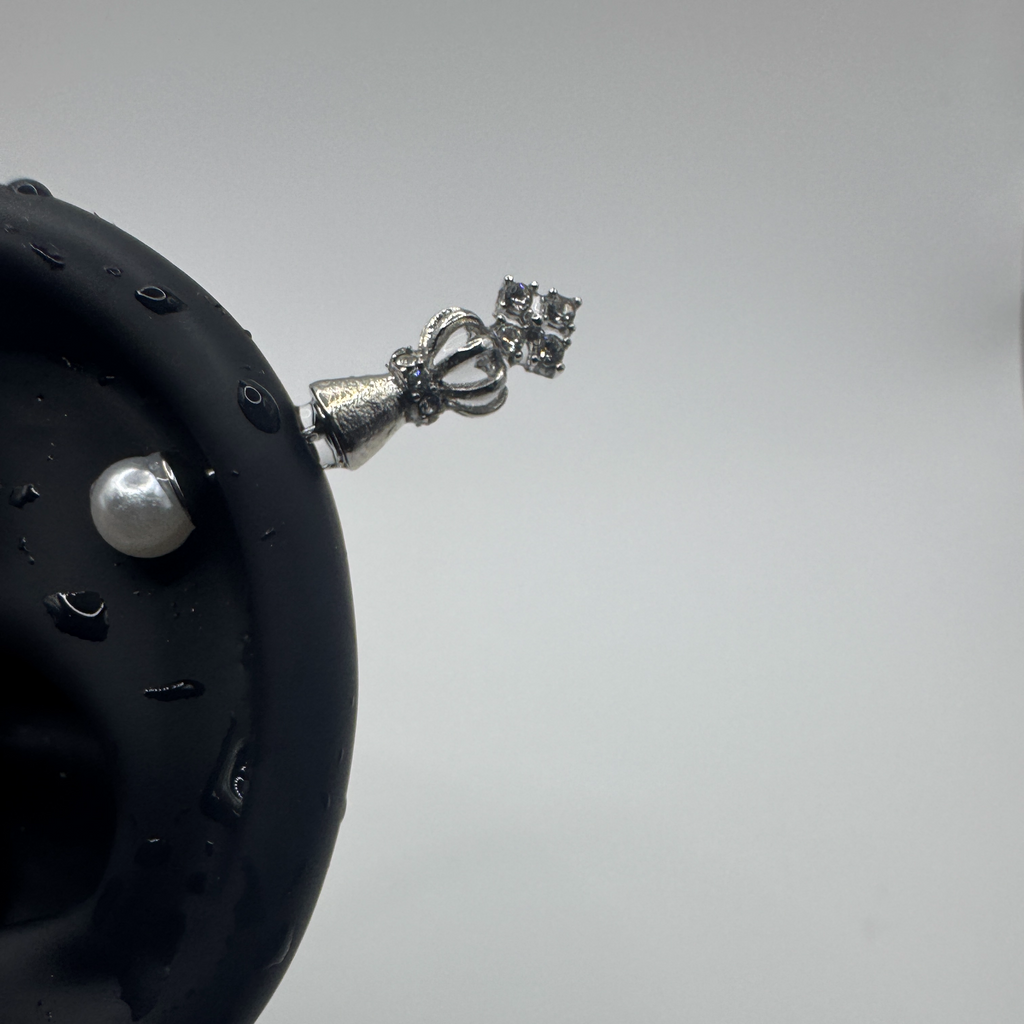 Crown Pearl Helix Earring