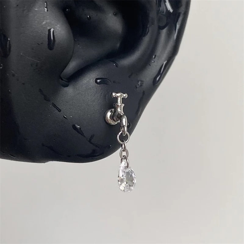 Crystal Drip Tap Helix Earring